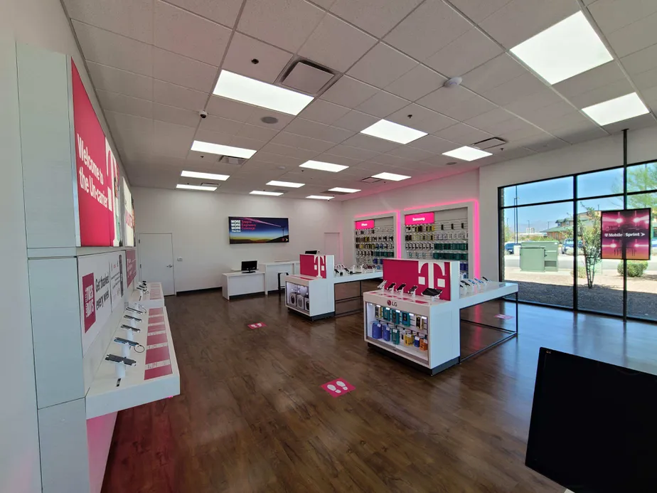  Interior photo of T-Mobile Store at W Irvington Rd & S Calle Santa Cruz, Tucson, AZ 
