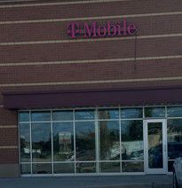 Exterior photo of T-Mobile Store at Prairie Stone Center, Fargo, ND