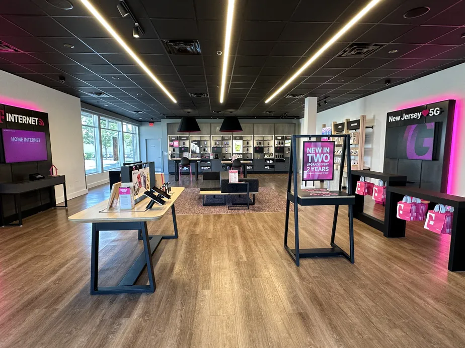Interior photo of T-Mobile Store at Route 440 & New Hook Rd, Bayonne, NJ