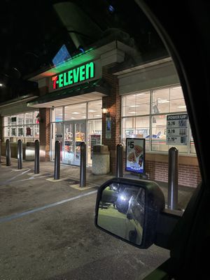 Image gallery for 7-Eleven