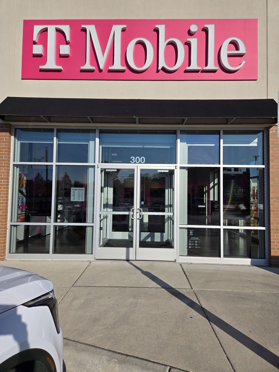 Exterior photo of T-Mobile Store at S Airport Rd & Rt 31, Traverse City, MI