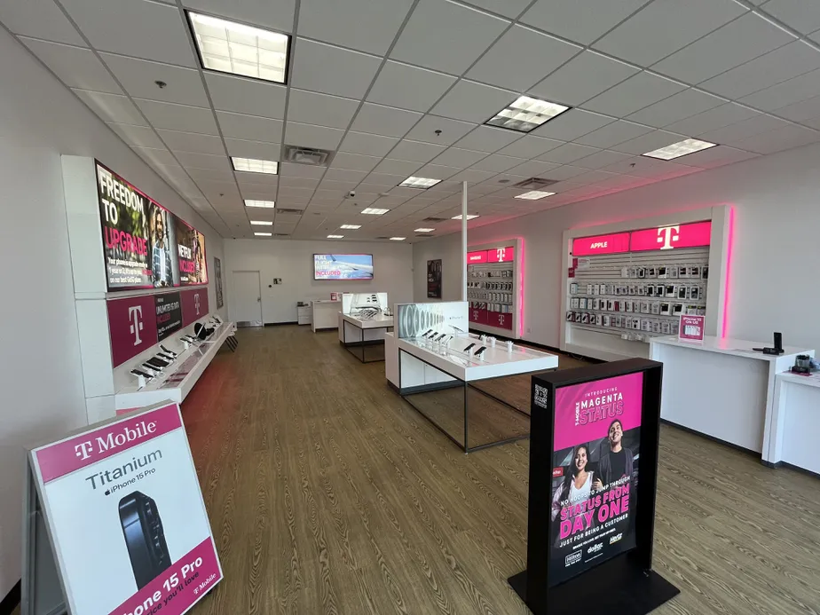 Interior photo of T-Mobile Store at Massillon Rd & Graybill Rd, Uniontown, OH 