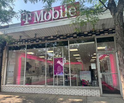 T-Mobile Authorized Retailer