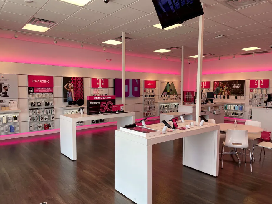 Interior photo of T-Mobile Store at Donald Ross Rd & Alton Rd, Palm Beach Gardens, FL