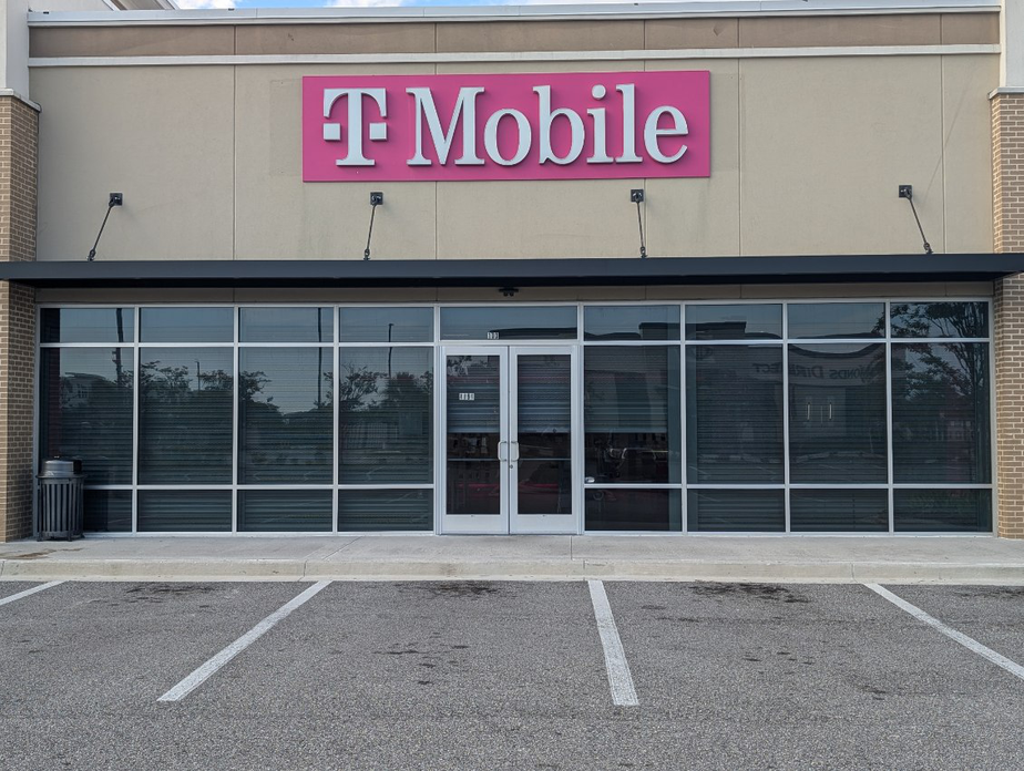  Exterior photo of T-Mobile Store at St Johns Town Center, Jacksonville, FL 
