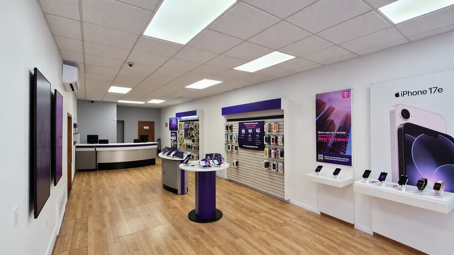 Metro by T-Mobile 408 Myrtle Ave - 408 Myrtle Ave 
