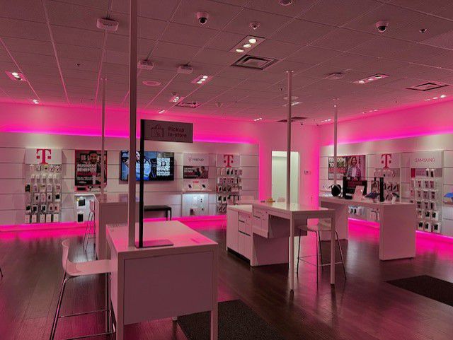 Interior photo of T-Mobile Store at Route 83 & Plainfield Rd, Willowbrook, IL