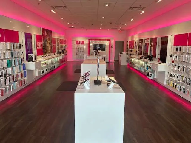 Interior photo of T-Mobile Store at Dr Phillips, Orlando, FL