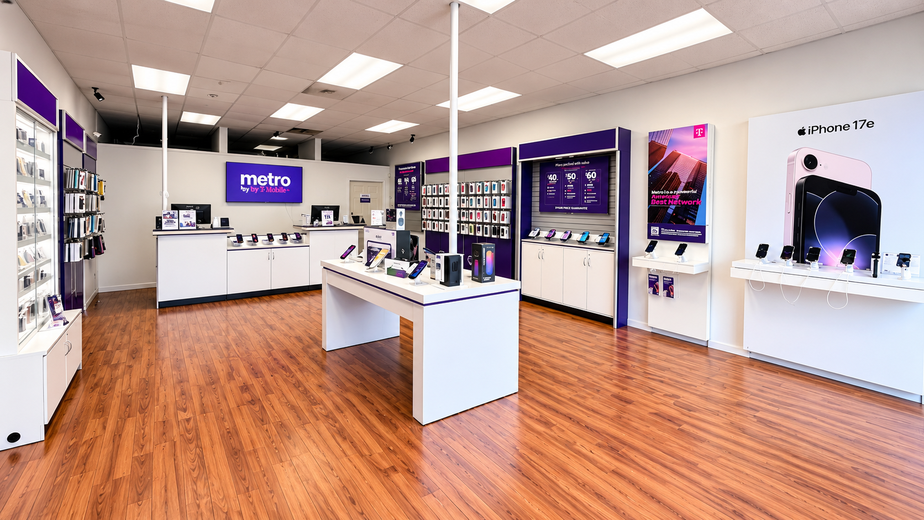 Metro by T-Mobile 675 McCartney Rd - 675 McCartney Rd 