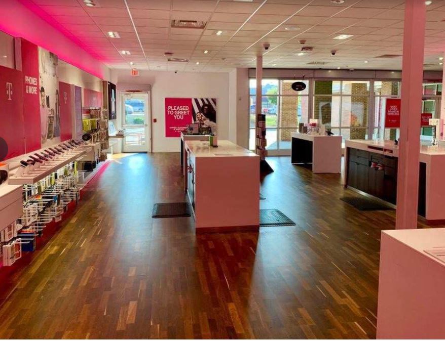 Interior photo of T-Mobile Store at Pleasant Hill Rd & Satellite Blvd, Duluth, GA