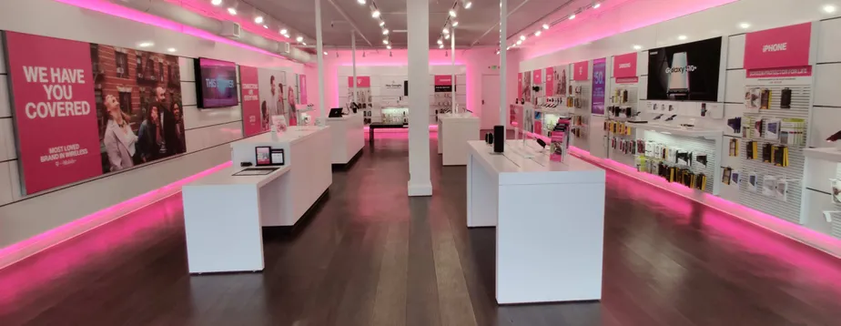 Interior photo of T-Mobile Store at Murray Holladay Rd & Highland Dr, Holladay, UT