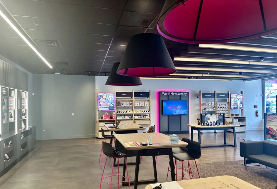  Interior photo of T-Mobile Store at Bloomfield & Watessing, Bloomfield, NJ 