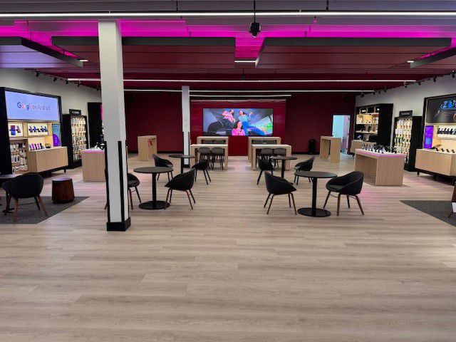 Interior photo of T-Mobile Store at Bergenline & 58th, West New York, NJ