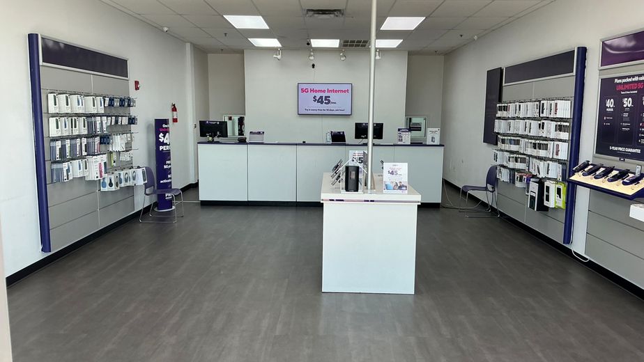 Metro by T-Mobile 9700 Legacy Dr - 9700 Legacy Dr 