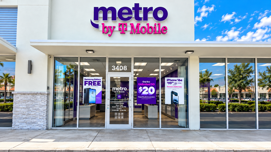 Metro by T-Mobile 3408 NW 79th St - 3408 NW 79th St 