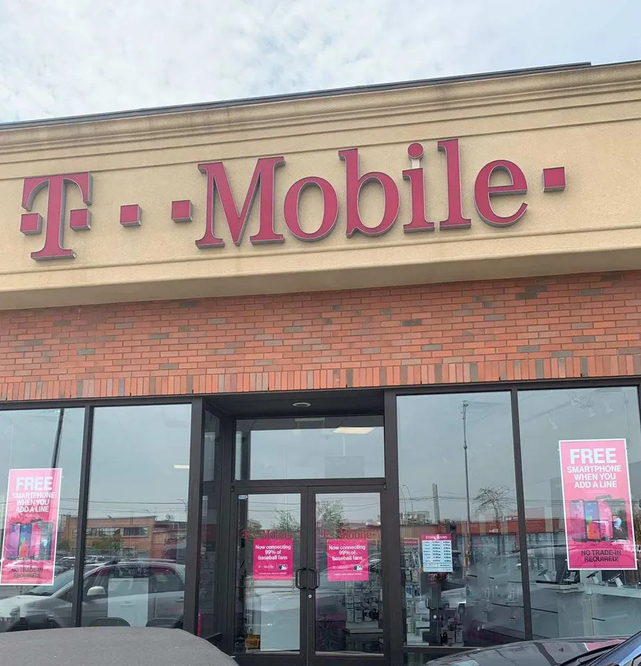Exterior photo of T-Mobile store at Astoria Blvd & 83rd St, East Elmhurst, NY