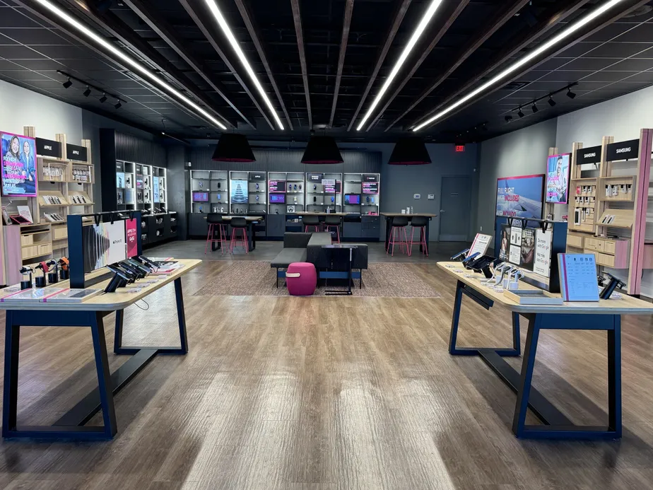  Interior photo of T-Mobile Store at Sudley Rd & Streamwalk Ln, Manassas, VA 
