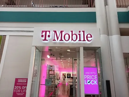  Exterior photo of T-Mobile Store at Destiny USA Mall, Syracuse, NY 