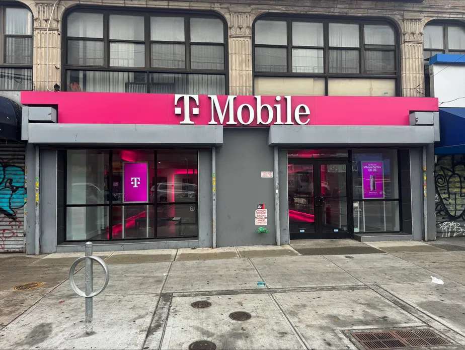  Exterior photo of T-Mobile Store at Utica & Linden, Brooklyn, NY 