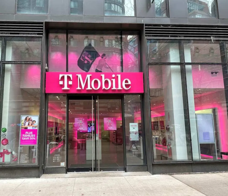 Exterior photo of T-Mobile Store at Greenwich St & Warren, New York, NY