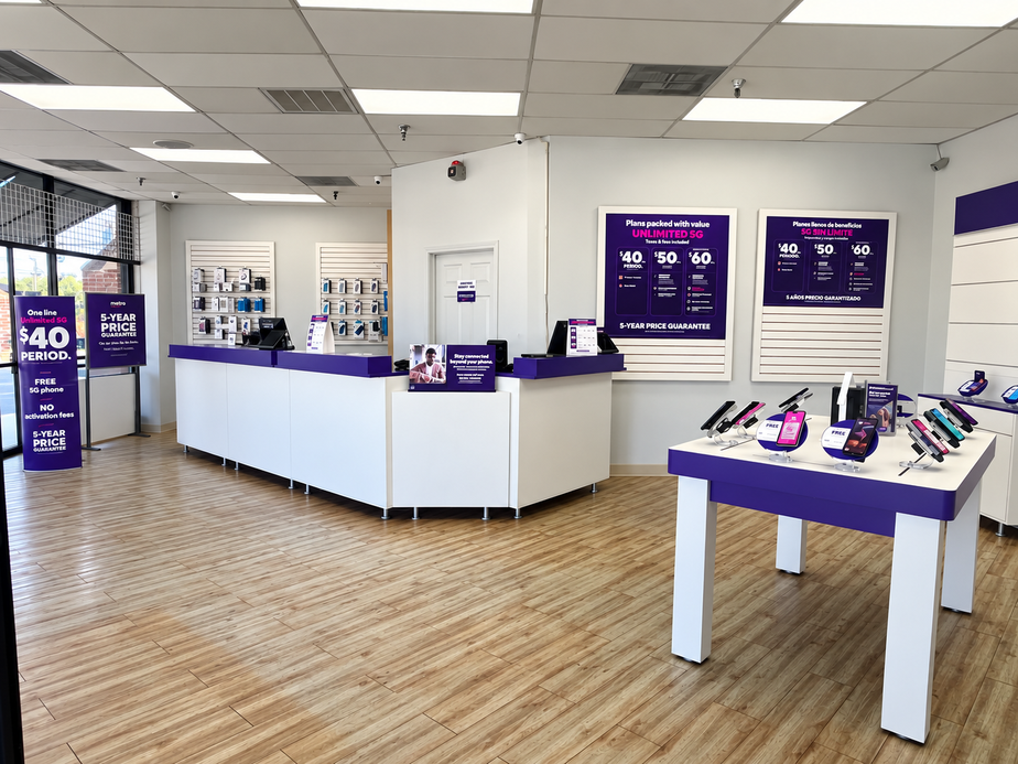 Metro by T-Mobile 2220 Airport Fwy - 2220 Airport Fwy