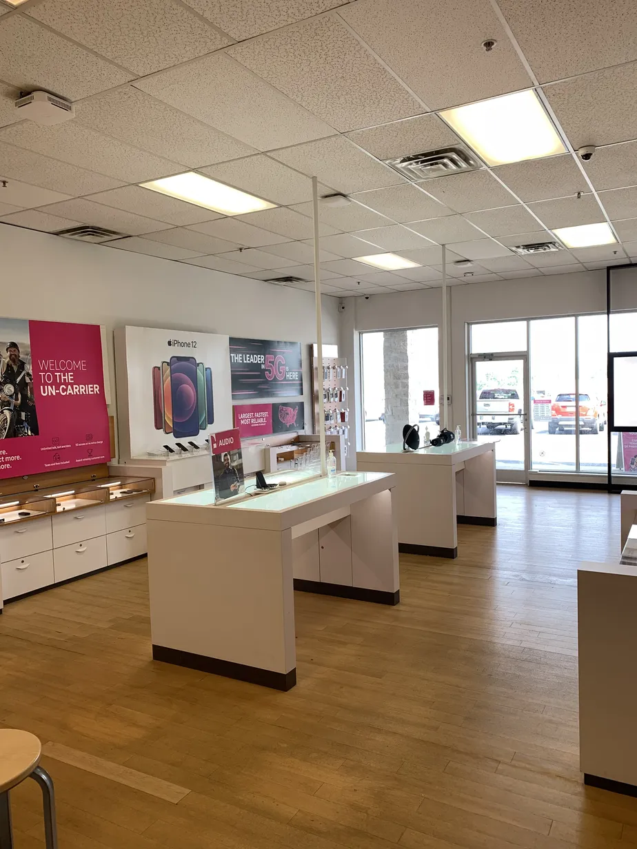  Interior photo of T-Mobile Store at Northside Dr & N Industrial Dr, Summersville, WV 