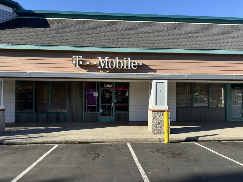  Exterior photo of T-Mobile Store at Nevada City Hwy & W Olympia Dr, Grass Valley, CA 