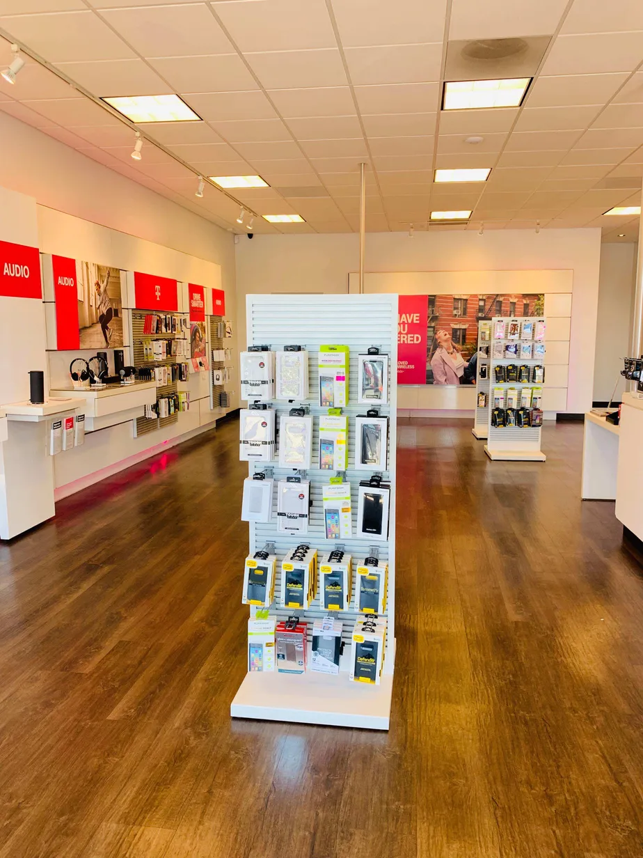  Interior photo of T-Mobile Store at NE 238th & Sandy Blvd 2, Wood Village, OR 