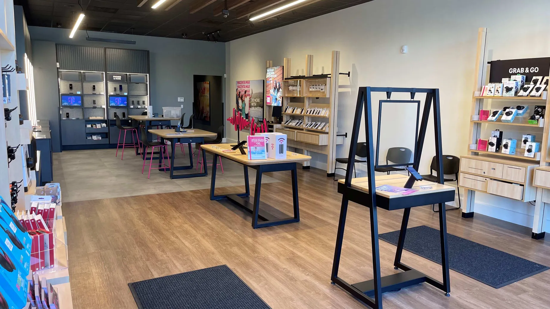 TMobile Shoppes at Bowie Town Center Bowie, MD