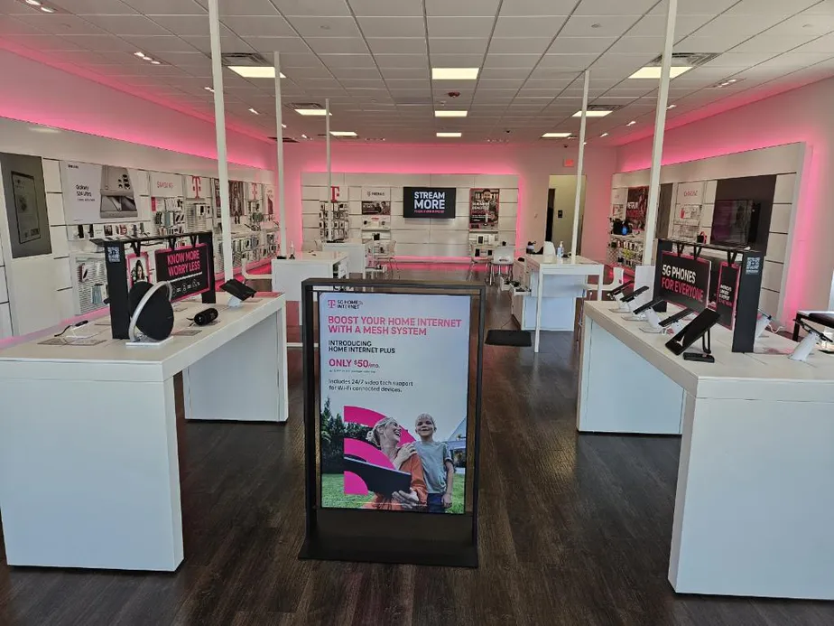  Interior photo of T-Mobile Store at Macarthur Rd & Schadt Ave, Whitehall, PA 