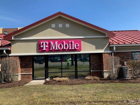 Exterior photo of T-Mobile Store at Niagara Falls & Ridge Lea, Amherst, NY
