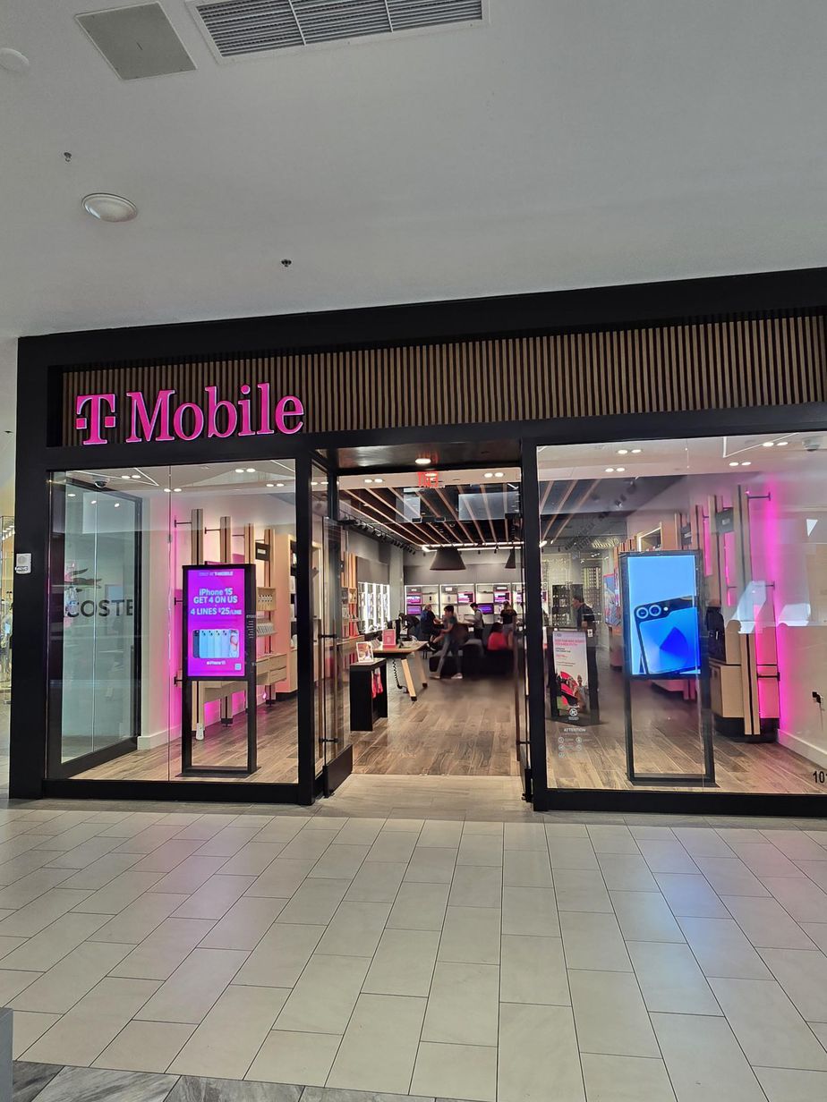 Exterior photo of T-Mobile Store at Town Center At Boca Raton, Boca Raton, FL