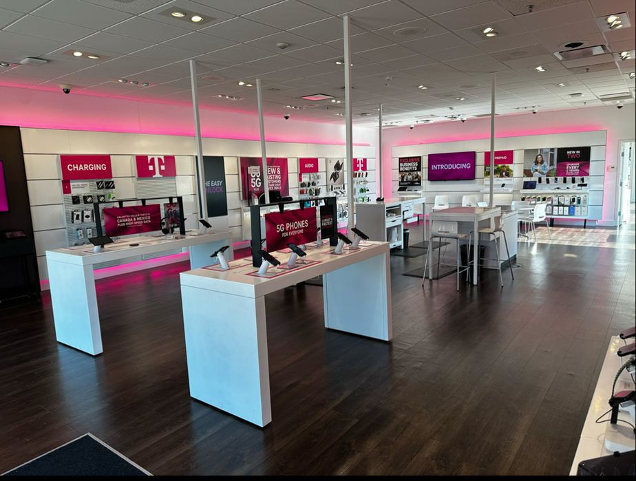 Interior photo of T-Mobile Store at Murphy & 544, Murphy, TX