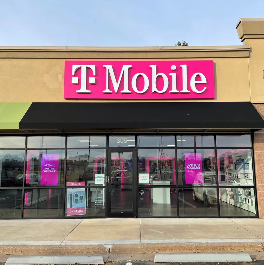 Exterior photo of T-Mobile Store at N Broadway St & Cedar Falls Rd, Menomonie, WI