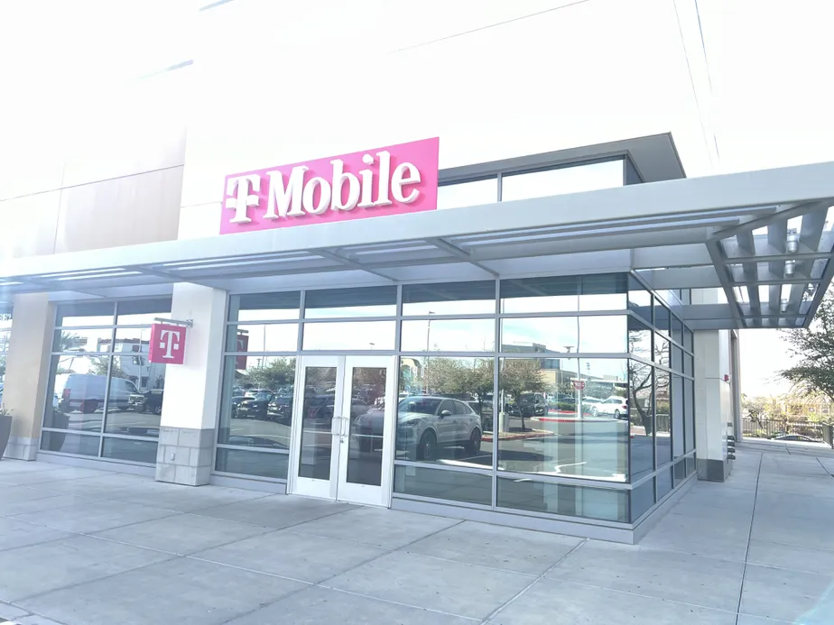 Exterior photo of T-Mobile Store at Downtown Summerlin, Las Vegas, NV 