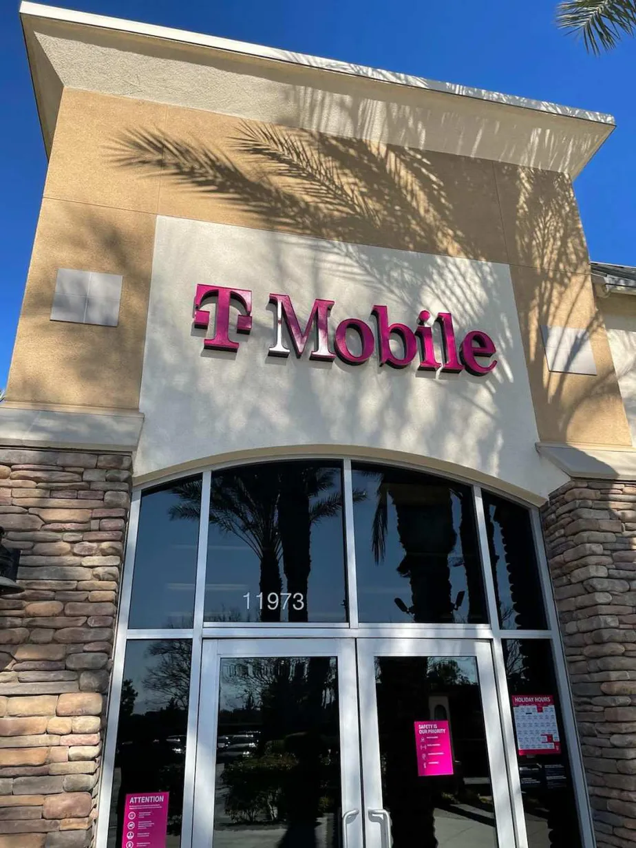 Exterior photo of T-Mobile store at Foothill Blvd & Rochester Ave, Rancho Cucamonga, CA