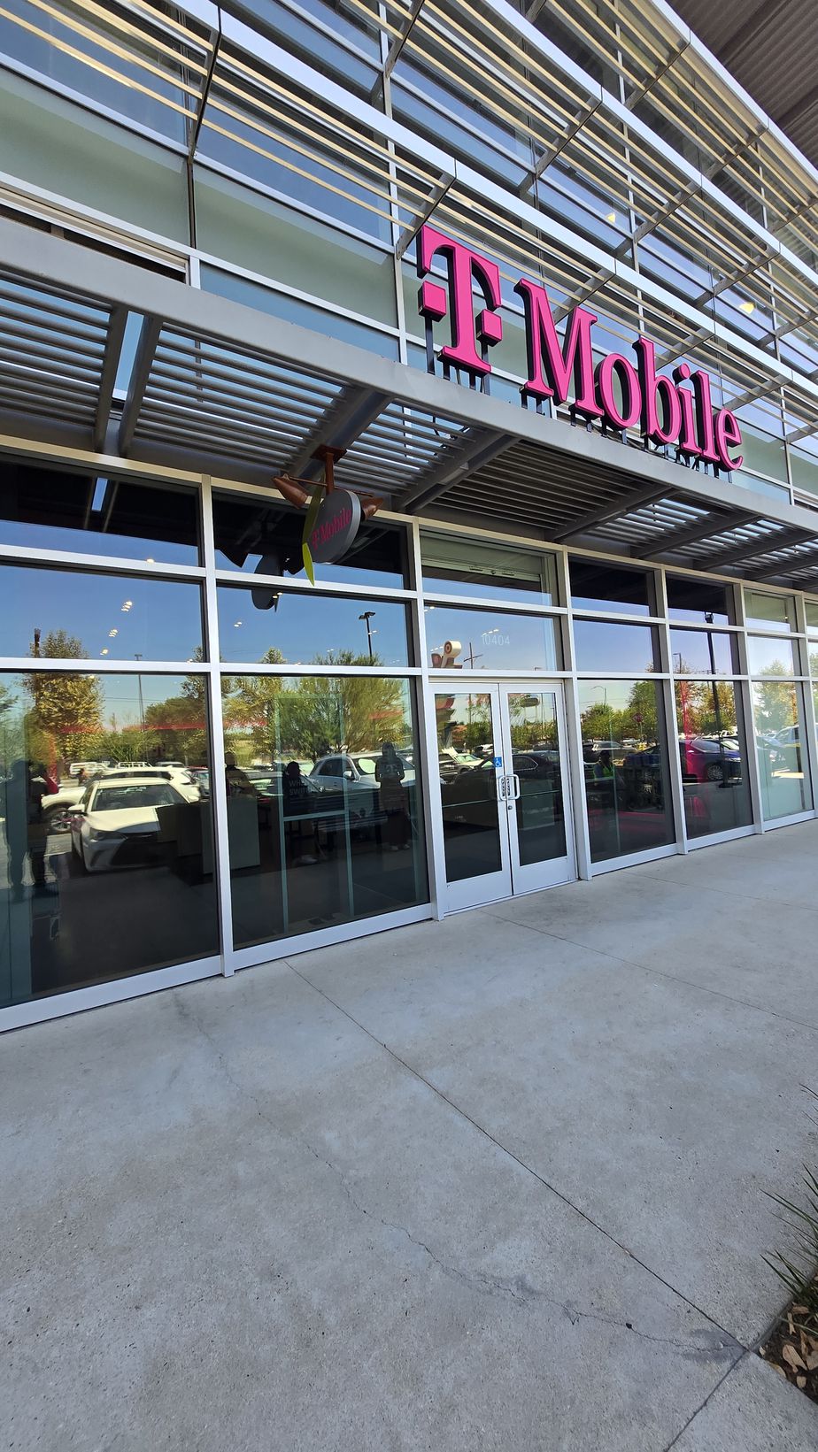 Exterior photo of T-Mobile Store at Devonshire & Sepulveda, Mission Hills, CA