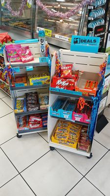 Image gallery for 7-Eleven