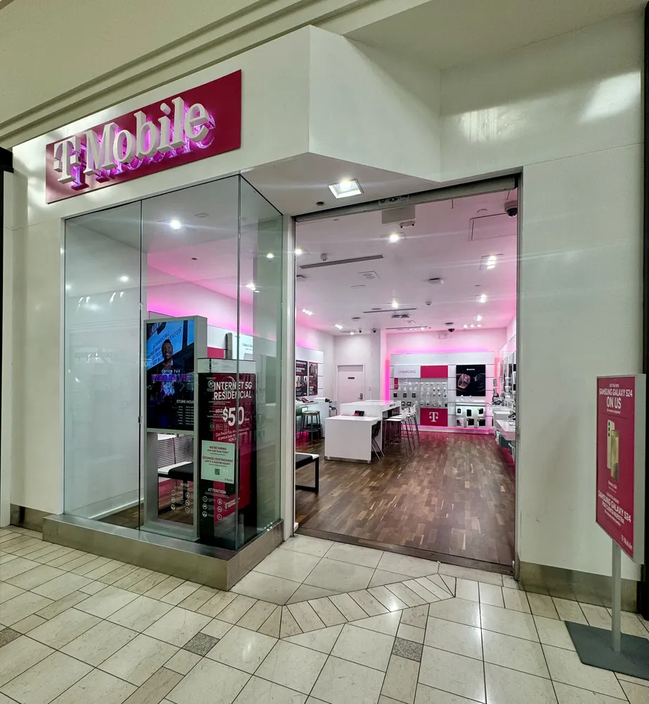 Exterior photo of T-Mobile Store at Sunvalley Mall, Concord, CA 