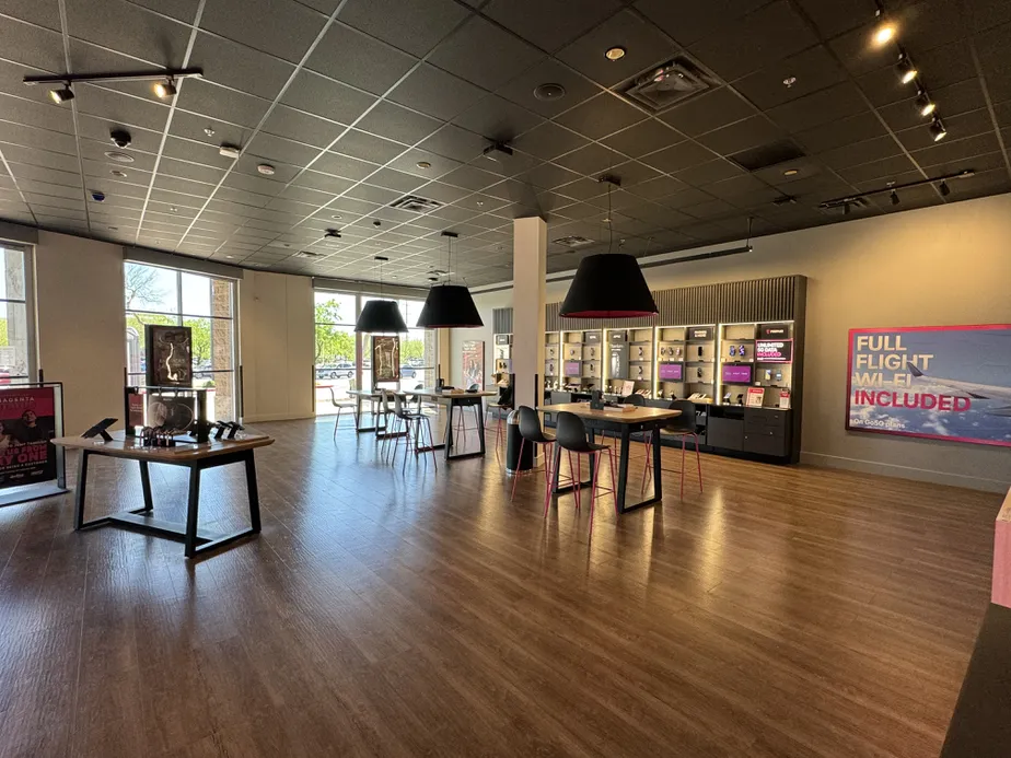  Interior photo of T-Mobile Store at Happy Valley Towne Center, Phoenix, AZ 