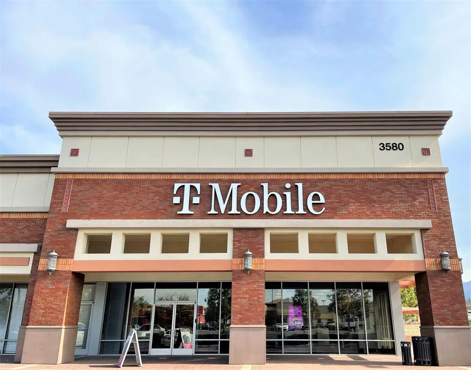 Exterior photo of T-Mobile store at Grand Oaks & Cajalco Rd, Corona, CA