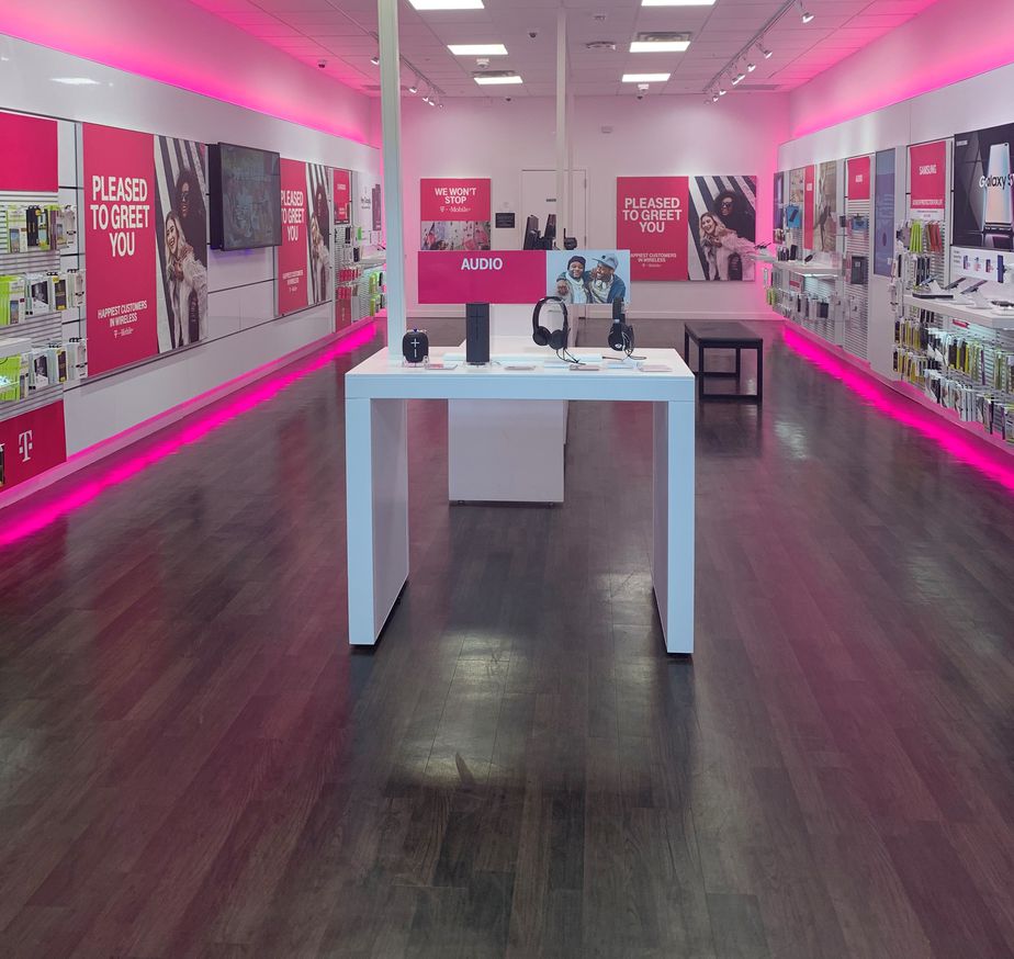 Interior photo of T-Mobile Store at Indian River Mall, Vero Beach, FL