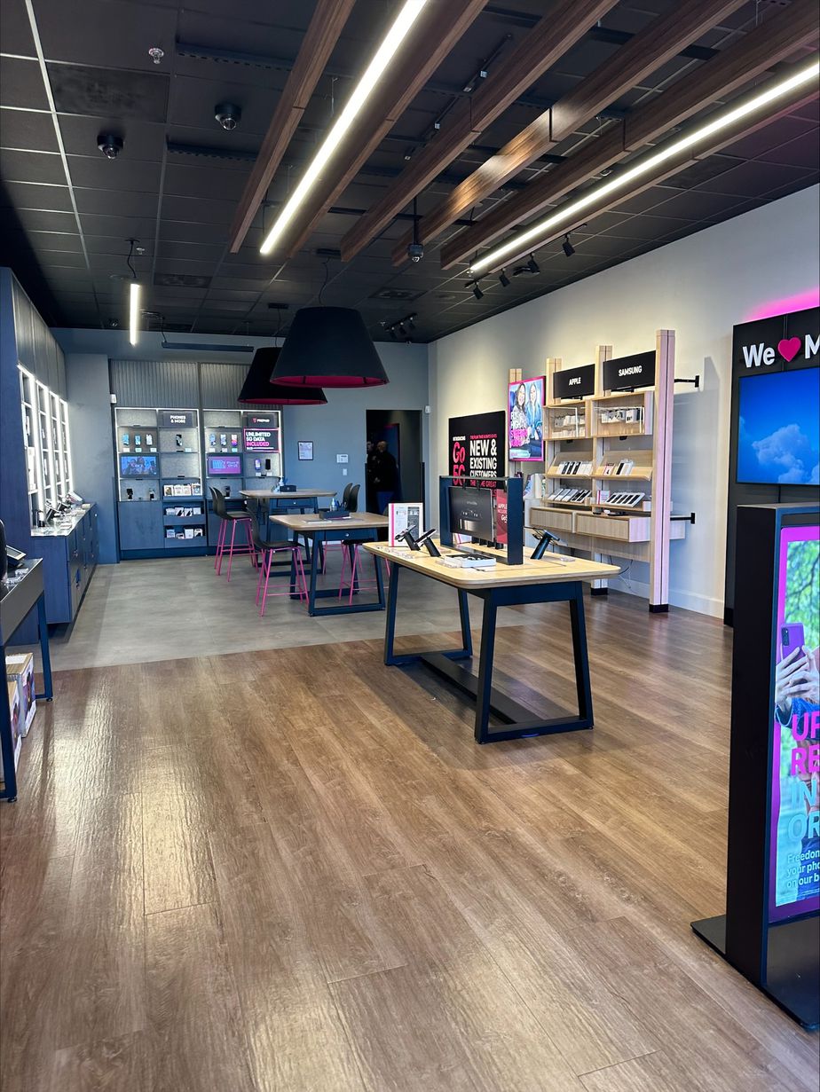 Interior photo of T-Mobile Store at Shoppes at Bowie Town Center, Bowie, MD