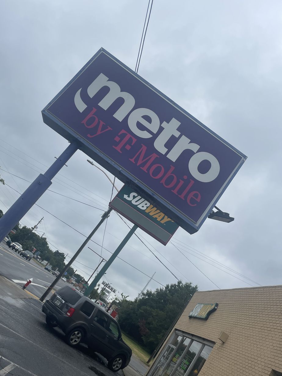 Image alt text