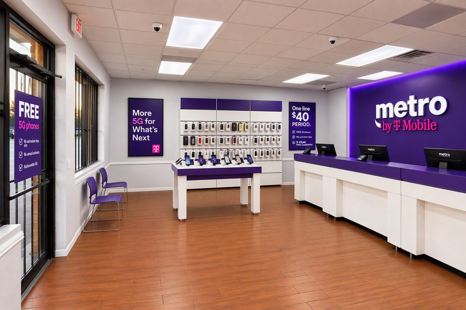 Metro by T-Mobile 15507 S Post Oak Rd - 15507 S Post Oak Rd 