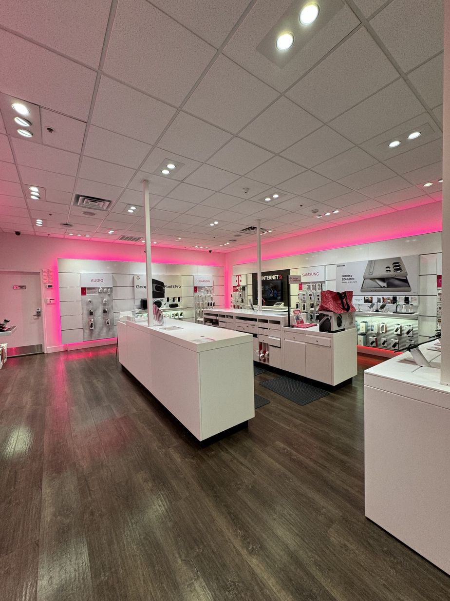 Interior photo of T-Mobile Store at Southland Mall, Hayward, CA
