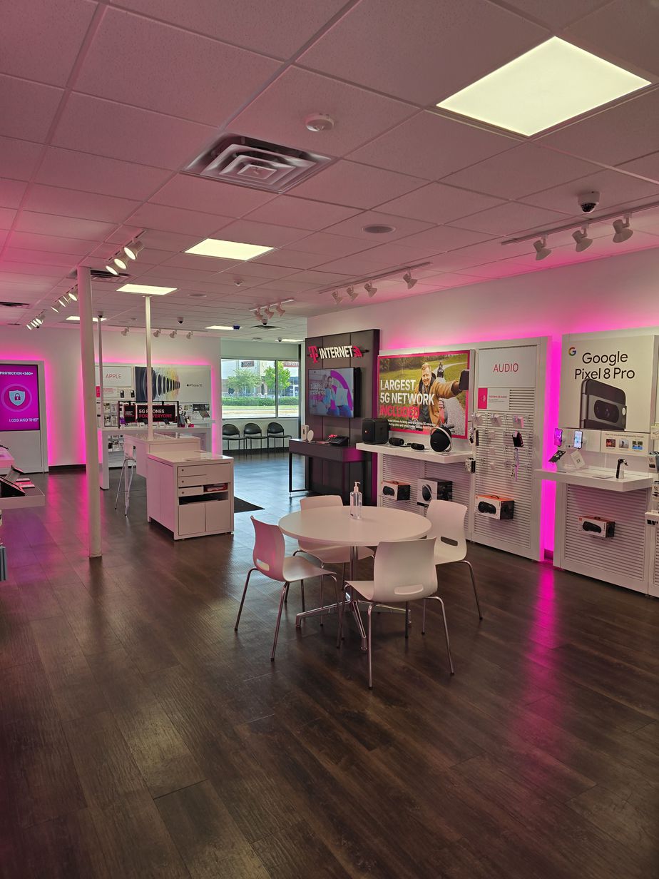 Interior photo of T-Mobile Store at Main St & S 37th St, Richmond, IN