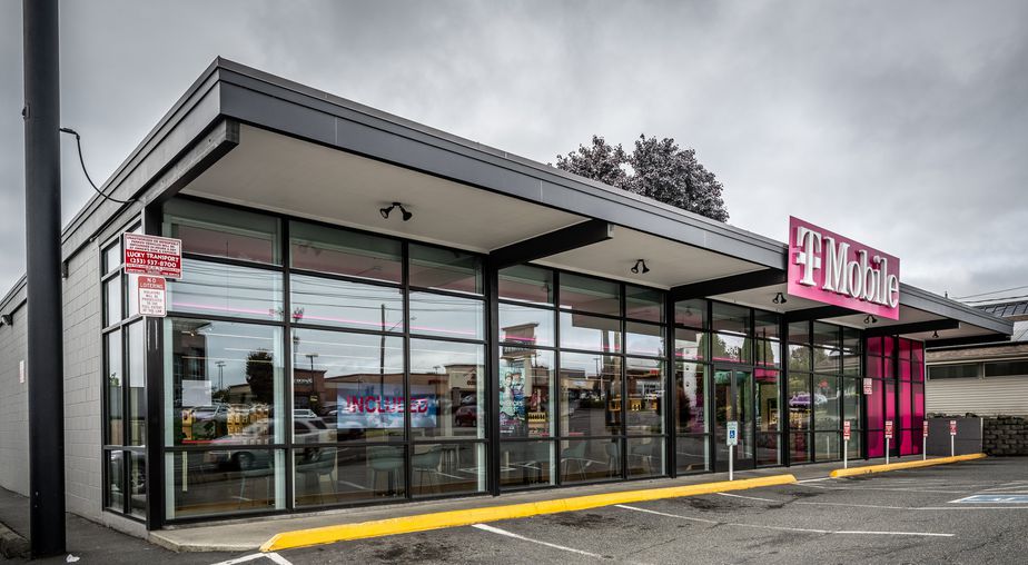 Exterior photo of T-Mobile Store at 6th & Pearl, Tacoma, WA