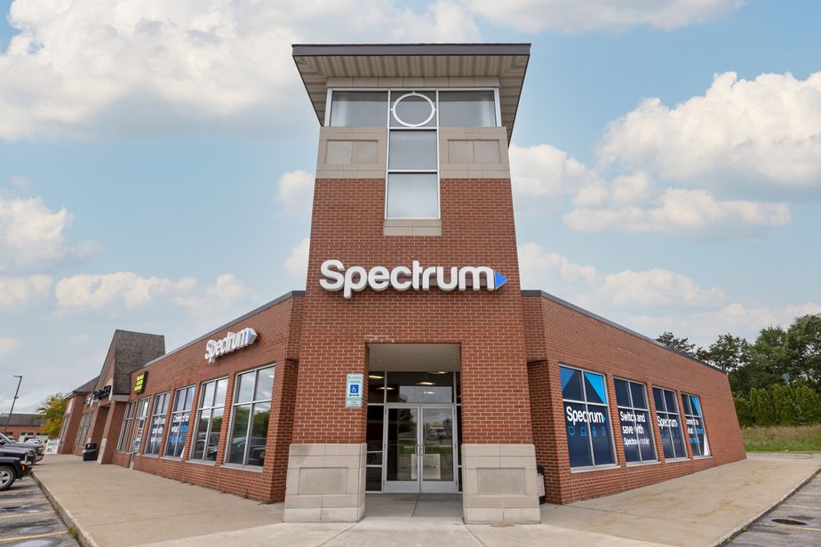 Spectrum - 701 S Greenville West Dr 