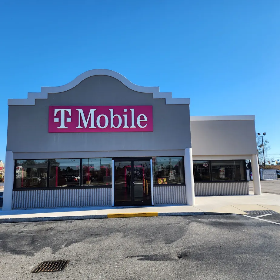  Exterior photo of T-Mobile Store at Ashley Plaza, Goldsboro, NC 